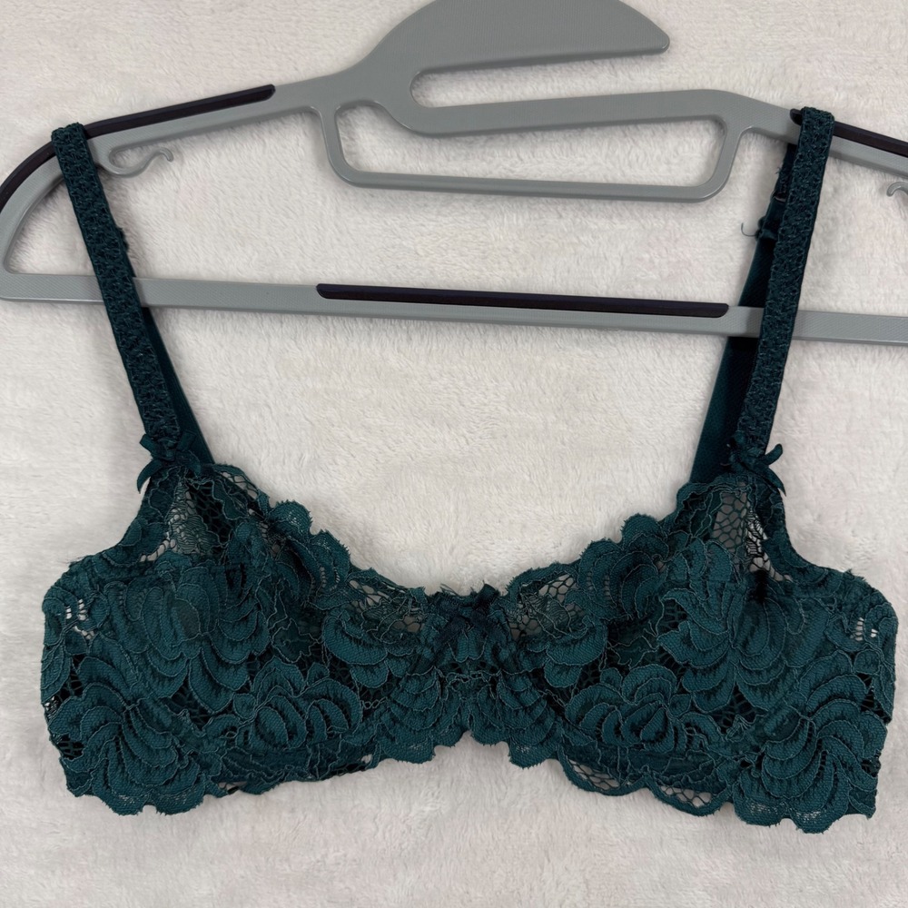 Adore Me Teal Green Floral Lace Underwire Balconette Bra 30A Style 405815
